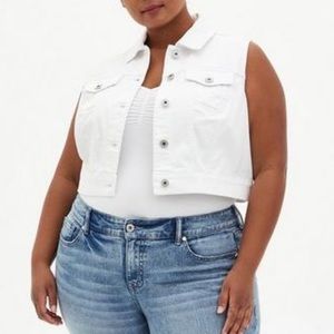 Torrid White Cropped First At Fit Denim Vest